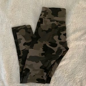camo print leggings